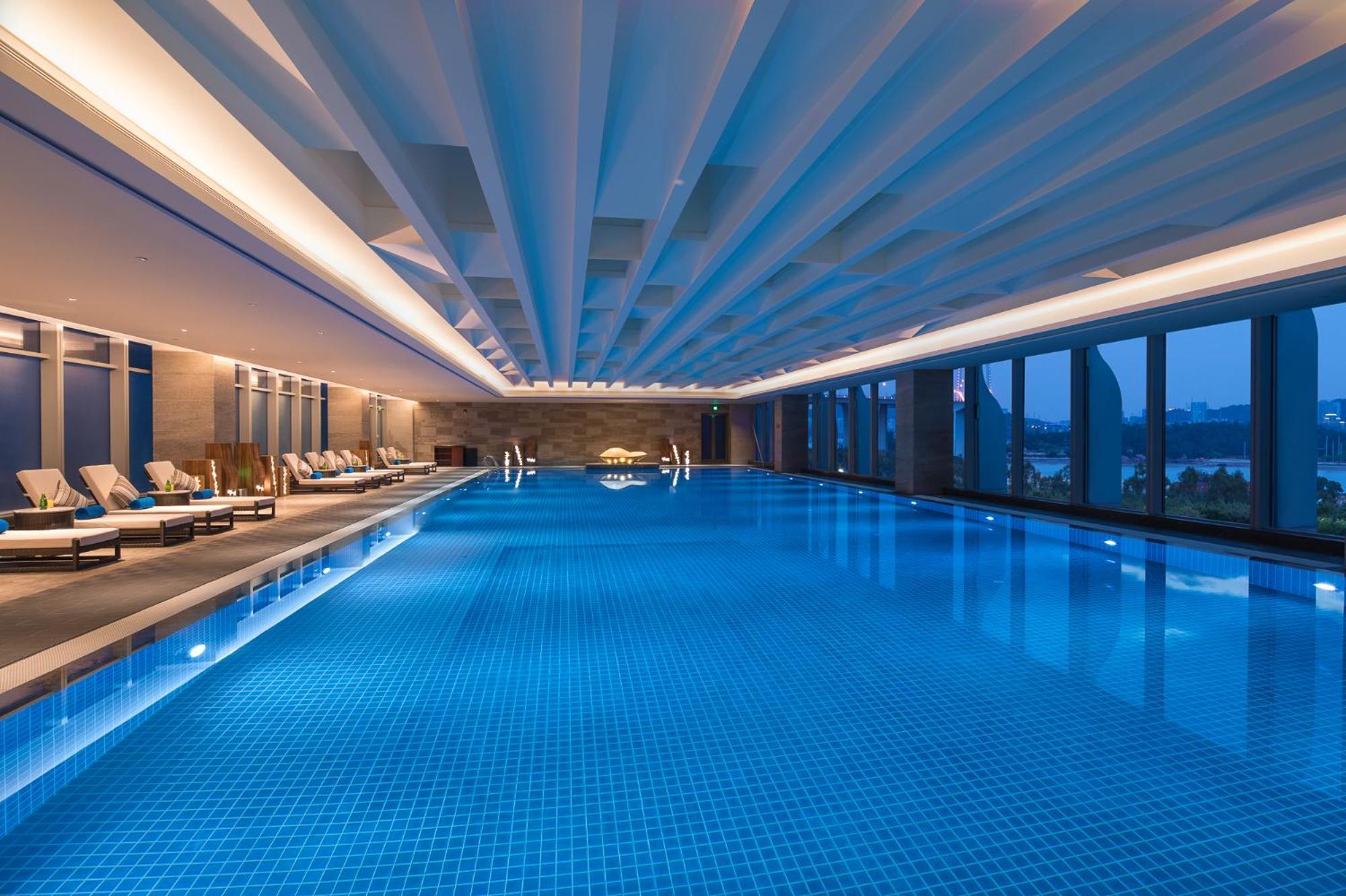 Hualuxe Xiamen Haicang Habour View Exterior photo